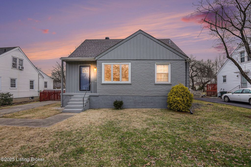 4021 Gloucester Rd, Louisville, KY 40207