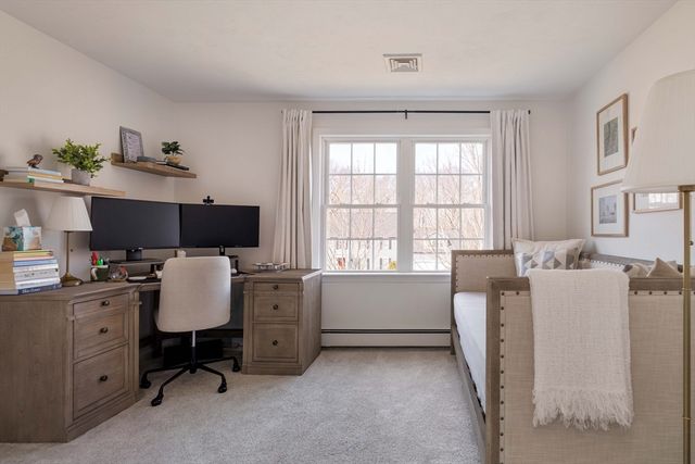 12 Sawmill Rd, Walpole, MA 02081