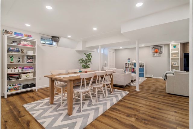 12 Sawmill Rd, Walpole, MA 02081