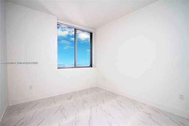 16385 Biscayne Boulevard 719, North Miami Beach, FL 33160