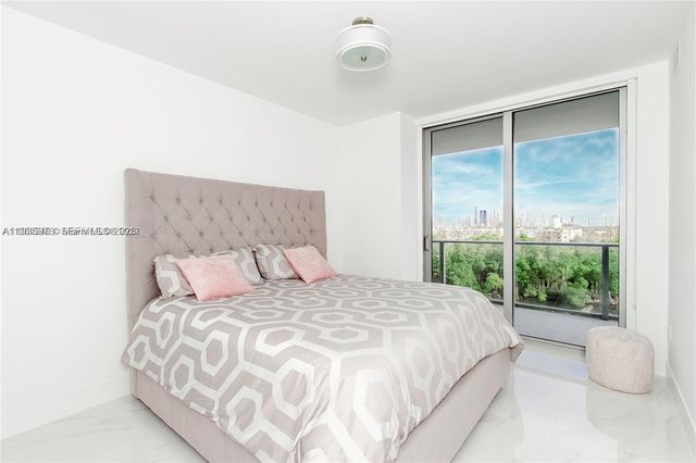16385 Biscayne Boulevard 719, North Miami Beach, FL 33160