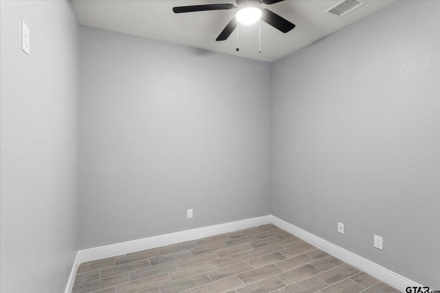 201 S Quille, Mt Pleasant, TX 75455