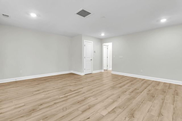 1226 Tice Lane, North Charleston, SC 29405