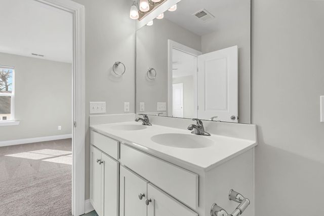 1226 Tice Lane, North Charleston, SC 29405