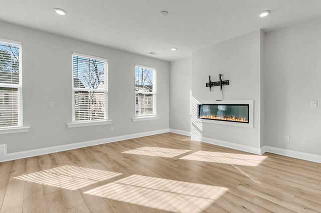 1226 Tice Lane, North Charleston, SC 29405