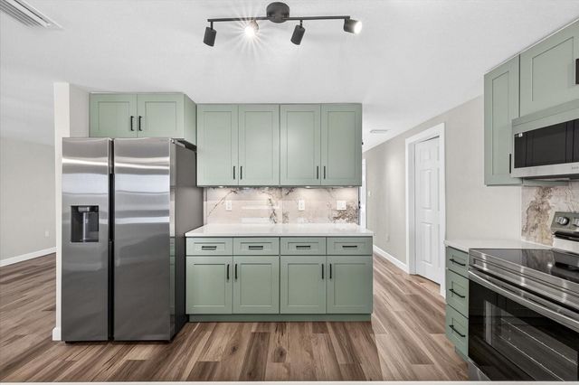 4001 TOPSAIL TRAIL, New Port Richey, FL 34652