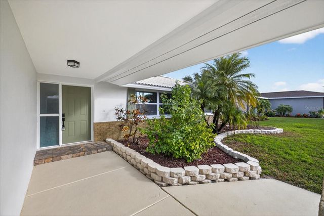 4001 TOPSAIL TRAIL, New Port Richey, FL 34652