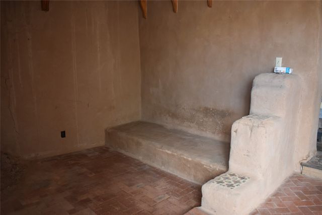 13 E Arroyo Alamo, La Puebla, NM 87532