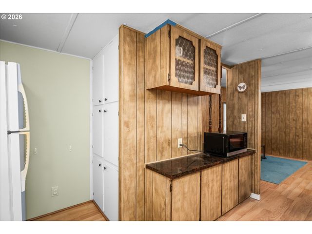 5335 MAIN St 7, Springfield, OR 97478