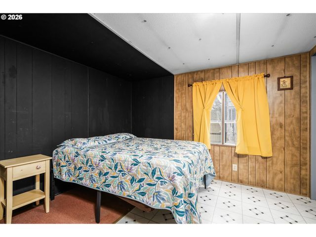 5335 MAIN St 7, Springfield, OR 97478