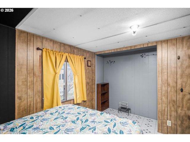 5335 MAIN St 7, Springfield, OR 97478