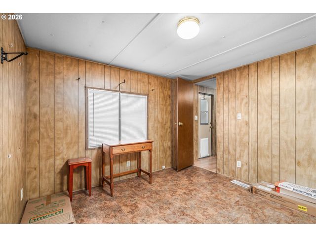 5335 MAIN St 7, Springfield, OR 97478