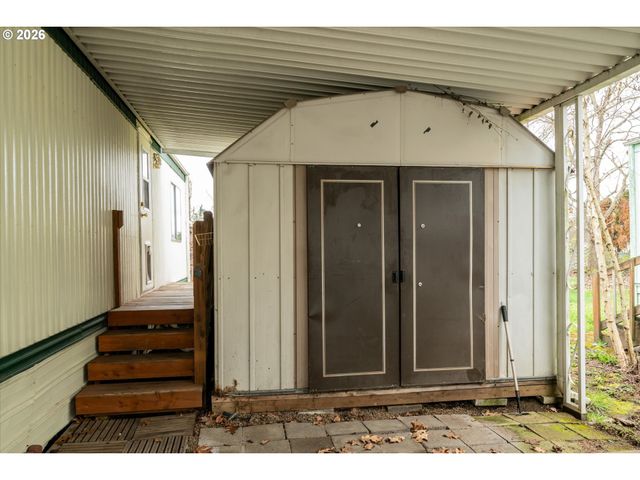 5335 MAIN St 7, Springfield, OR 97478