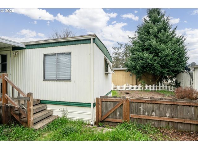 5335 MAIN St 7, Springfield, OR 97478