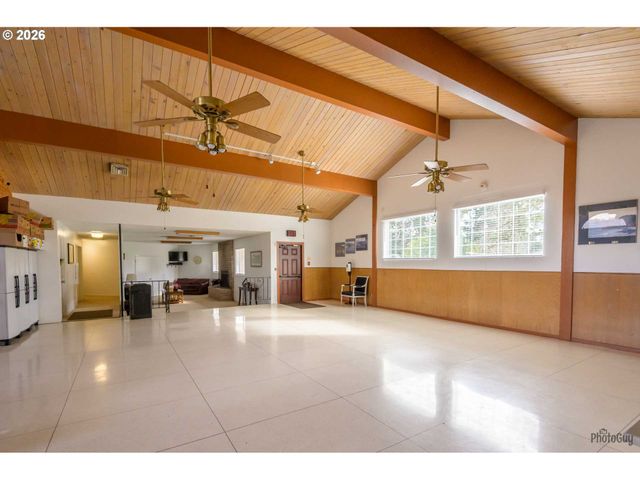 5335 MAIN St 7, Springfield, OR 97478