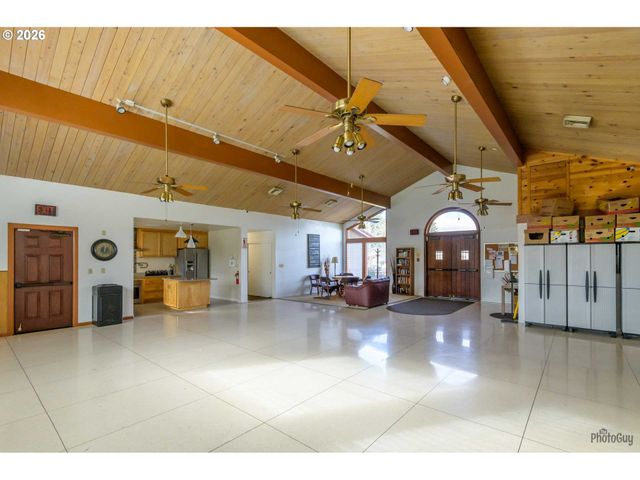 5335 MAIN St 7, Springfield, OR 97478