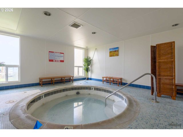 5335 MAIN St 7, Springfield, OR 97478