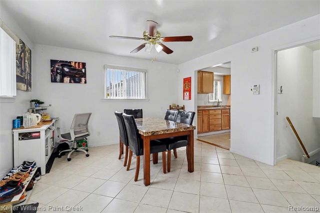 23070 Rosewood Street, Oak Park, MI 48237