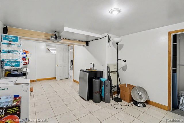 23070 Rosewood Street, Oak Park, MI 48237