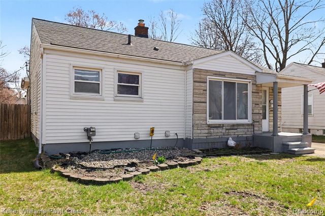 23070 Rosewood Street, Oak Park, MI 48237