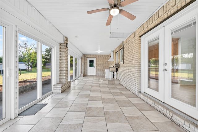 1712 Broaddrick Lane, Van Buren, AR 72956