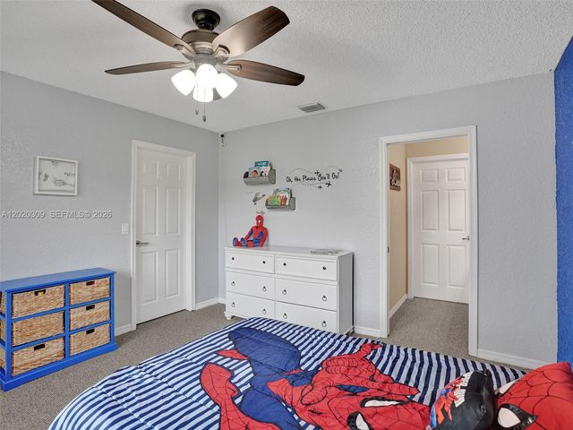4077 NW 83rd Ln, Coral Springs, FL 33065