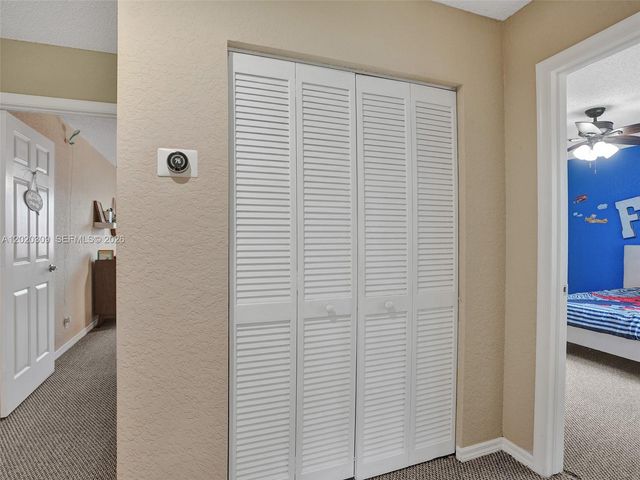 4077 NW 83rd Ln, Coral Springs, FL 33065