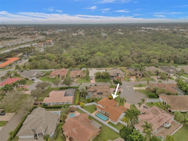 4077 NW 83rd Ln, Coral Springs, FL 33065