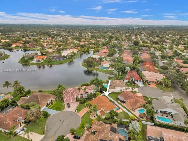 4077 NW 83rd Ln, Coral Springs, FL 33065
