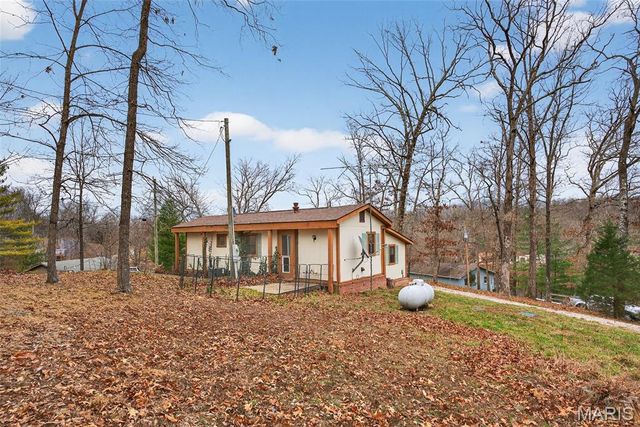301 Little Dogwood Lake Road, Burfordville, MO 63739