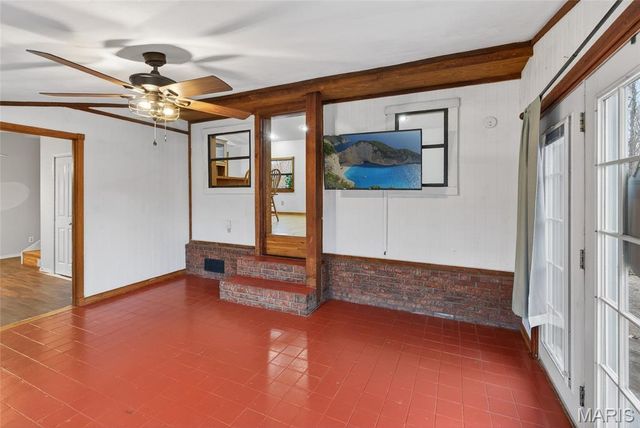 301 Little Dogwood Lake Road, Burfordville, MO 63739