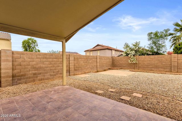 312 W Dana Drive, San Tan Valley, AZ 85143
