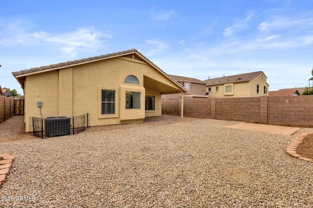 312 W Dana Drive, San Tan Valley, AZ 85143