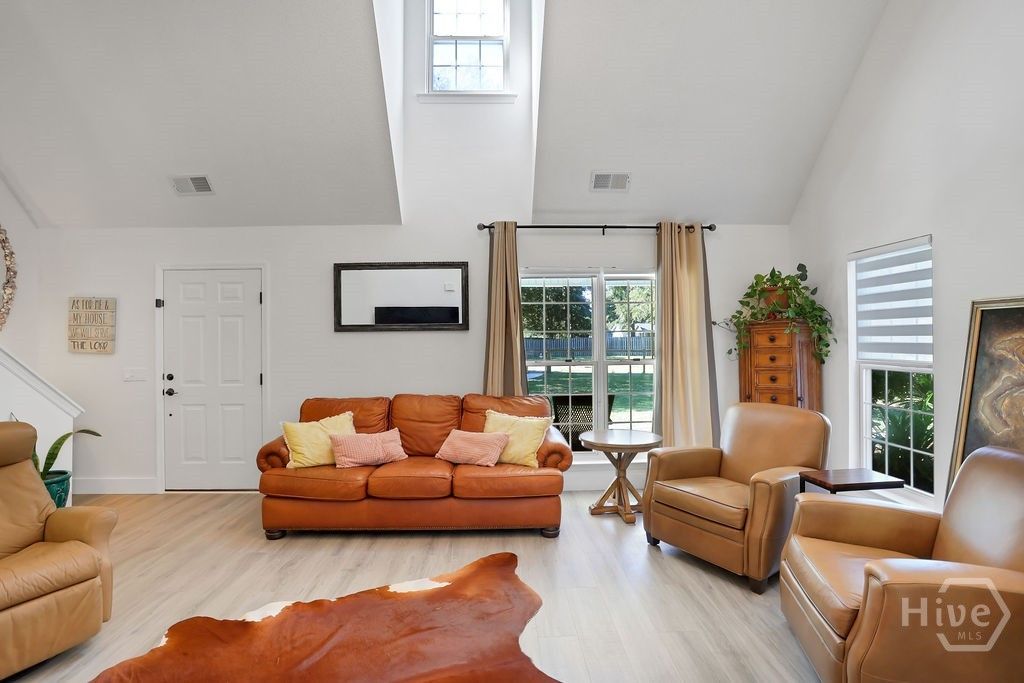 Image 12 of property listing at 718 Plantation Drive, Rincon, GA 31326