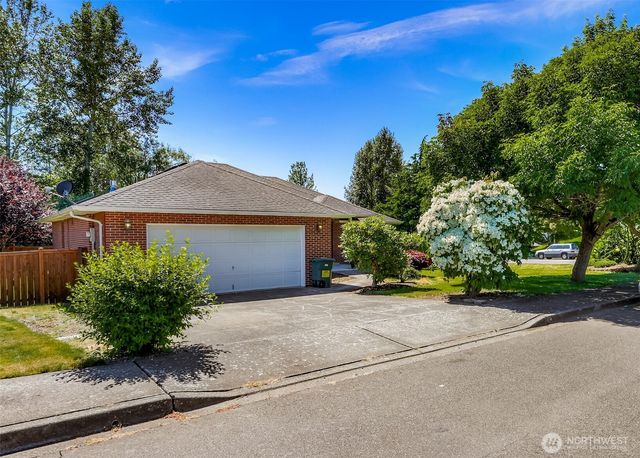 2191 Jones Circle, Ferndale, WA 98248