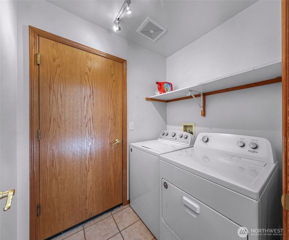 2191 Jones Circle, Ferndale, WA 98248