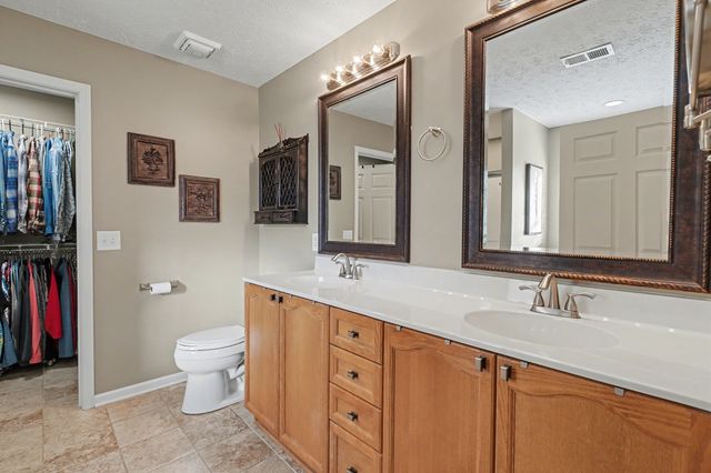 104 Carter Grove Ct, Lebanon, TN 37087