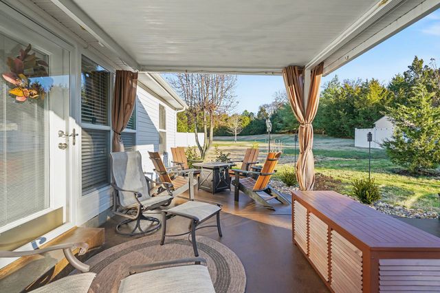 104 Carter Grove Ct, Lebanon, TN 37087