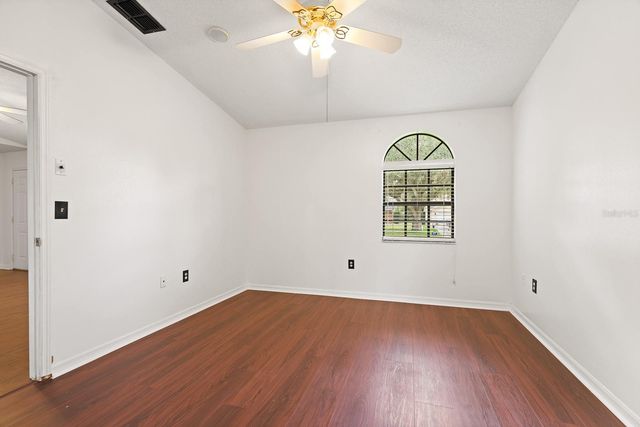 6346 SILVER OAKS DRIVE, Zephyrhills, FL 33542