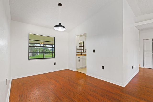 6346 SILVER OAKS DRIVE, Zephyrhills, FL 33542