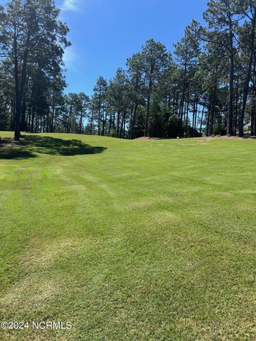 12 Mulbren Court, Pinehurst, NC 28374