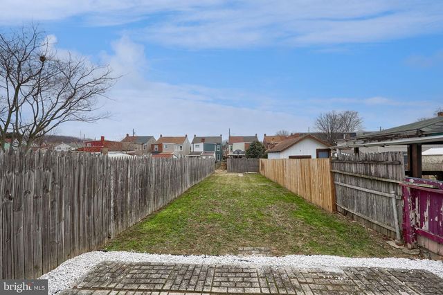 41 BETHEL ST, Columbia, PA 17512