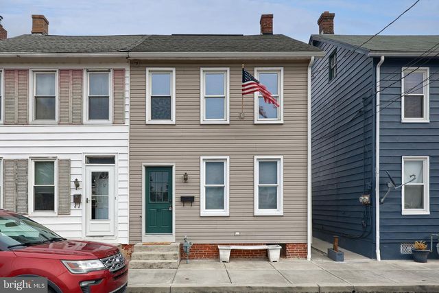 41 BETHEL ST, Columbia, PA 17512