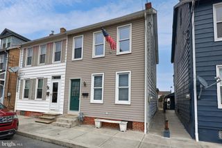 41 BETHEL ST, Columbia, PA 17512