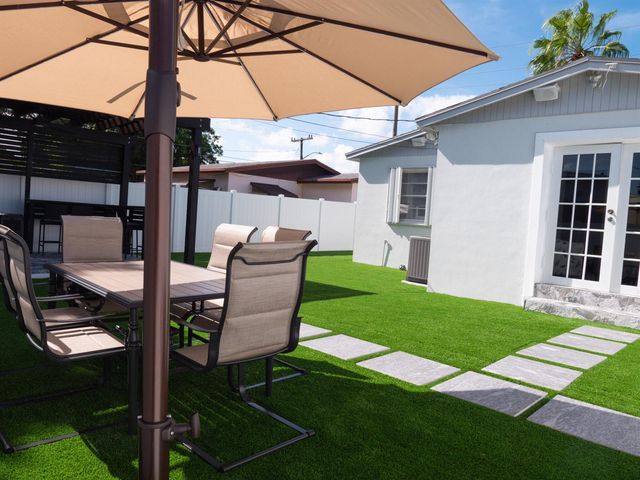 702 SW 1st Street, Delray Beach, FL 33444