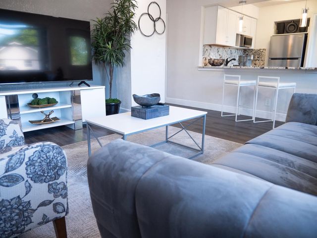 702 SW 1st Street, Delray Beach, FL 33444