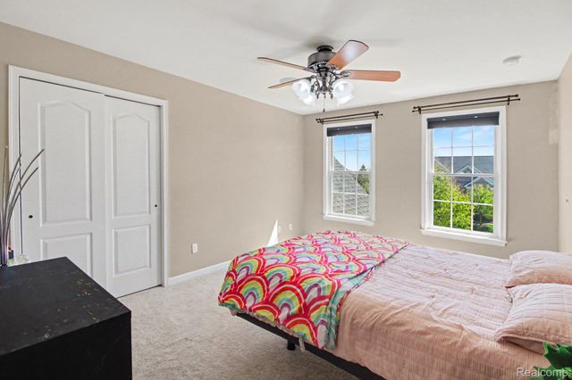 50371 LANGLEY Drive, Novi, MI 48374