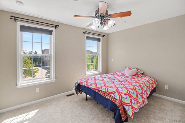 50371 LANGLEY Drive, Novi, MI 48374