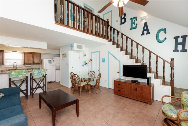 15201 Leeward Dr B3, Corpus Christi, TX 78418