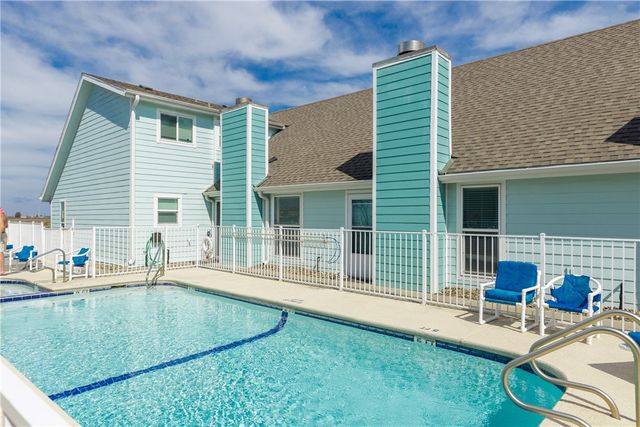 15201 Leeward Dr B3, Corpus Christi, TX 78418